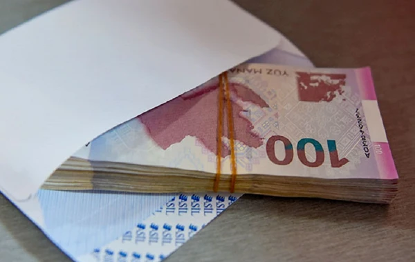 Azərbaycanda daha bir vəzifəli şəxsə rüşvətə görə cinayət işi açıldı - RƏSMİ