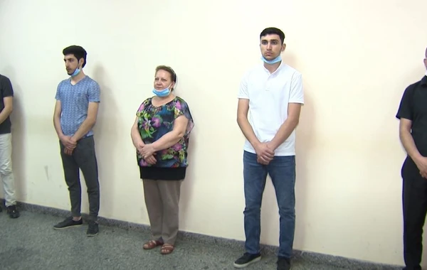Metroda polisə tabe olmayan şəxslər barəsində həbs qətimkan tədbiri seçilib - VİDEO