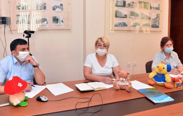 Rus bölməsi üzrə I sinfə qəbul üçün onlayn müsahibələrə start verilib - FOTO