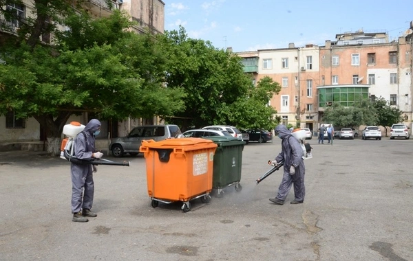 Bakıda həyətlərə əlavə zibil konteynerləri qoyulub