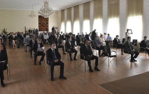 В Киеве прошла научно-практическая конференция под названием "Мы все –азербайджанцы!" - ФОТО/ ВИДЕО