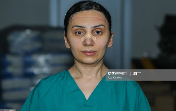Azərbaycan həkimləri koronavirusla belə döyüşür - Ürəkağrıdan görüntülər - FOTO