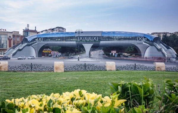 Ильхам Алиев на открытии наземного перехода в Баку - ФОТО