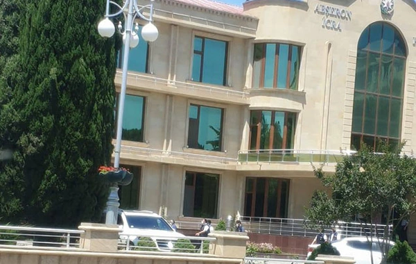 İcra Hakimiyyətinin şöbə müdiri belə həbs edildi - FOTO
