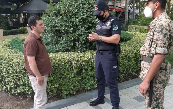Bakı polisi reyd keçirir - FOTO