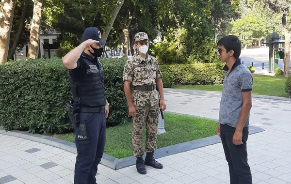 Bakı polisi reyd keçirir - FOTO