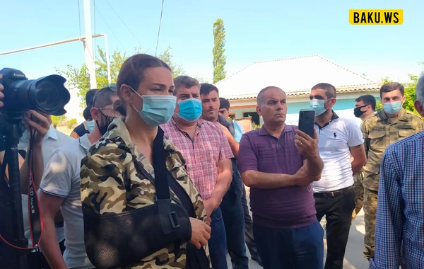 Adil Əliyev: "Bu camaatın qəhrəmanlığına qibtə edirəm" - FOTO