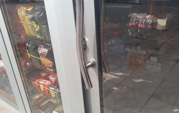 Tovuz sakininin mağazasını yardılar - FOTO