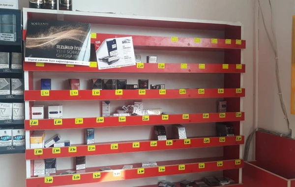 Tovuz sakininin mağazasını yardılar - FOTO