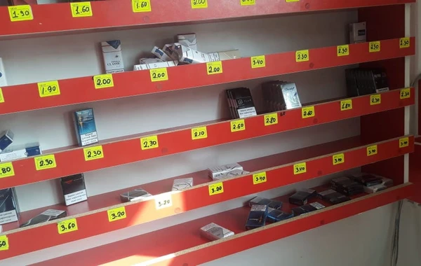 Tovuz sakininin mağazasını yardılar - FOTO