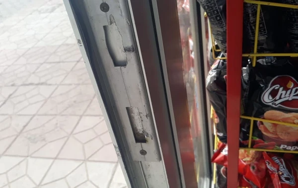 Tovuz sakininin mağazasını yardılar - FOTO