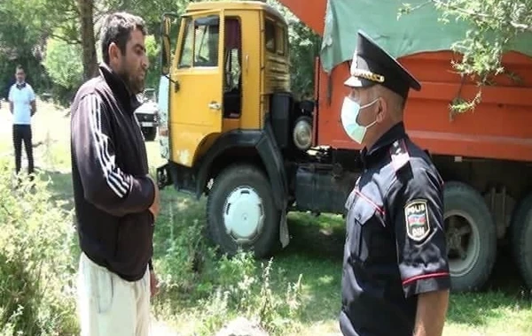 Karantin qaydalarını pozub yeyib-içmək istəyənlər saxlanıldı - FOTO