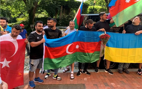 Vaşinqtonda Azərbaycan və Ukraynaya dəstək aksiyası keçirilib