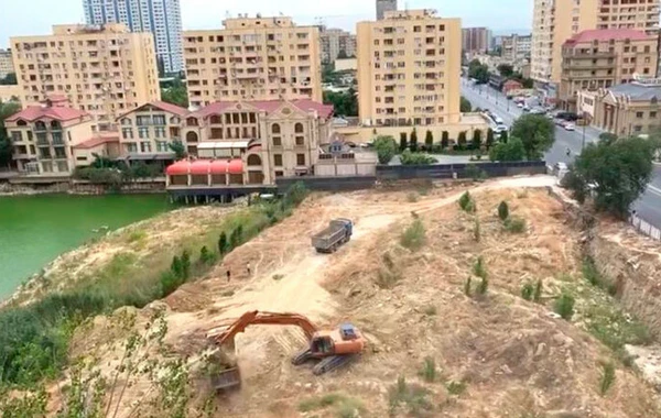 “Tri koronı”nın yaxınlığındakı gölün qurudulması işi yenidən başladı - VİDEO