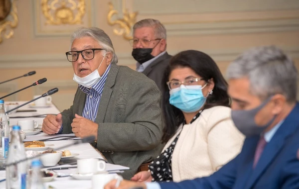Bir qrup tanınmış mədəniyyət və incəsənət xadimi ilə görüş keçirilib - FOTO