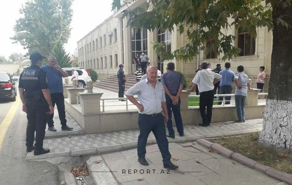 Kürdəmirin icra başçısı, müavini və şöbə müdiri belə saxlanılıb - FOTO - YENİLƏNİB