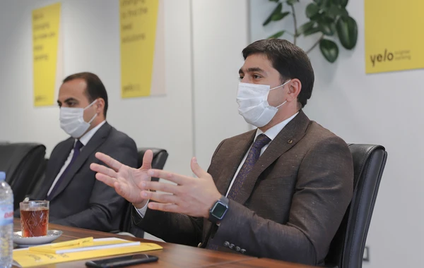 Yelo Bank первым из банков поддержал Ассоциацию пчеловодов - ФОТО