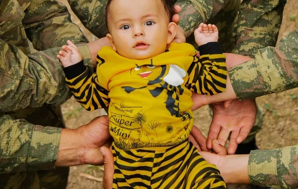 Şəhid övladları "Əsgərə salam" layihəsində