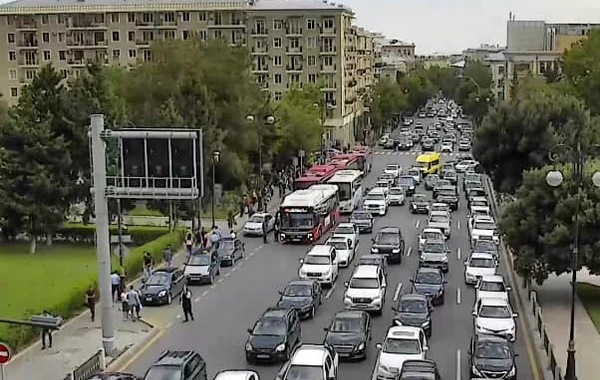 Bakının bu yollarında tıxacdır - FOTO