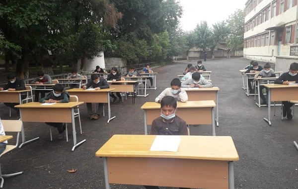 Azərbaycanda ilk dəfə - Açıq havada imtahan - FOTO