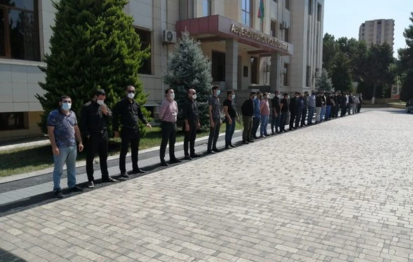 Ceyranbatan məscidinin axundu və 28 nəfər cərimələnib - FOTO