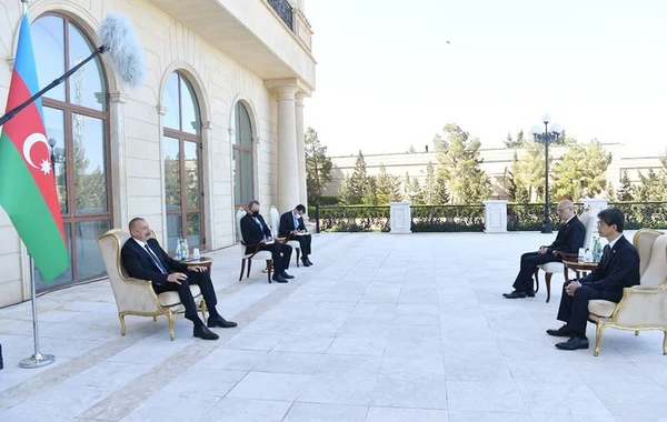 Azərbaycan Prezidenti iki səfirin etimadnaməsini qəbul edib - FOTO