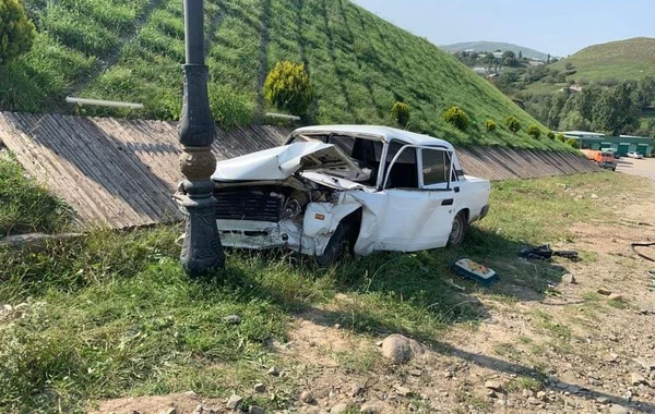 Azərbaycanda ağır qəza - 4 nəfər xəsarət aldı - FOTO
