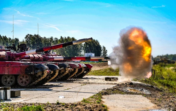 Azərbaycan tankçıları finala yüksəldi - FOTO