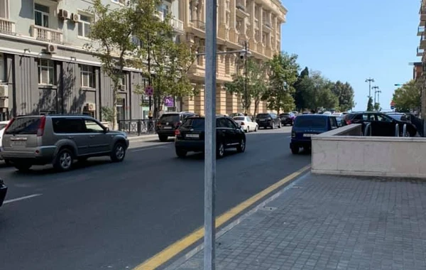 BNA-dan daha bir absurd addım: Sürücüləri kütləvi cərimələdilər - FOTO
