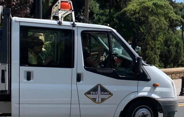 BNA-dan daha bir absurd addım: Sürücüləri kütləvi cərimələdilər - FOTO
