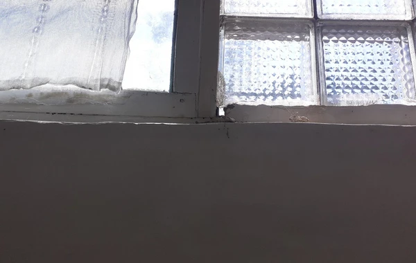Son günlər atəşkəsin intensiv pozulduğu Ağdam kəndindən FOTOREPORTAJ