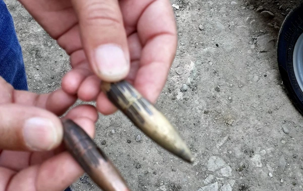 Son günlər atəşkəsin intensiv pozulduğu Ağdam kəndindən FOTOREPORTAJ