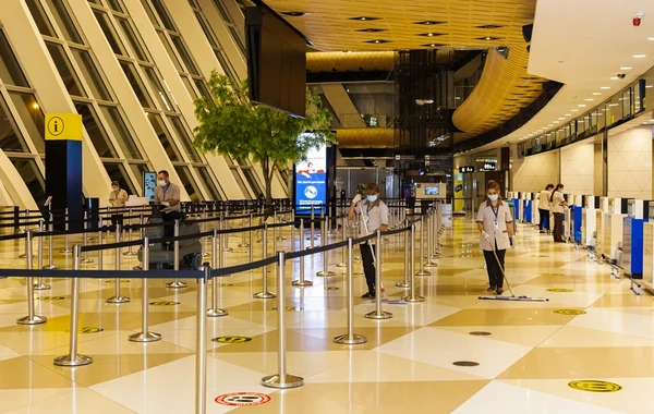 Heydər Əliyev Beynəlxalq Aeroportunda genişmiqyaslı dezinfeksiya işləri aparılıb - FOTO/VİDEO