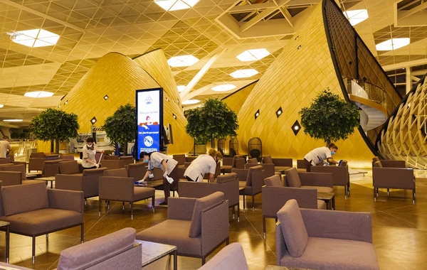 Heydər Əliyev Beynəlxalq Aeroportunda genişmiqyaslı dezinfeksiya işləri aparılıb - FOTO/VİDEO