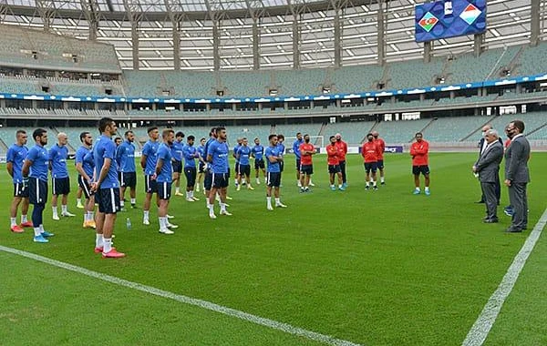 Rövnəq Abdullayev milli komanda ilə görüşüb - FOTO