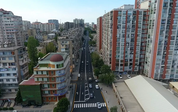 Bakıda bu küçə əsaslı şəkildə yenidən qurulub - FOTO