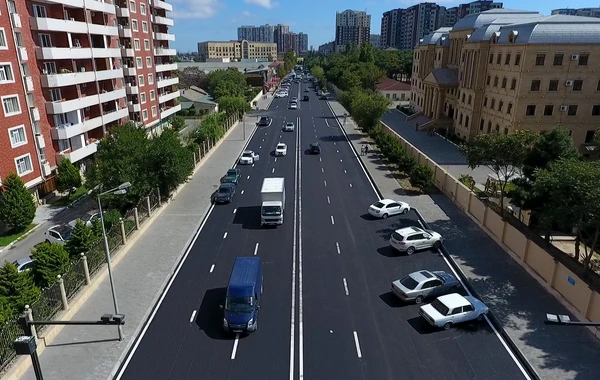 Bakıda bu küçə əsaslı şəkildə yenidən qurulub - FOTO