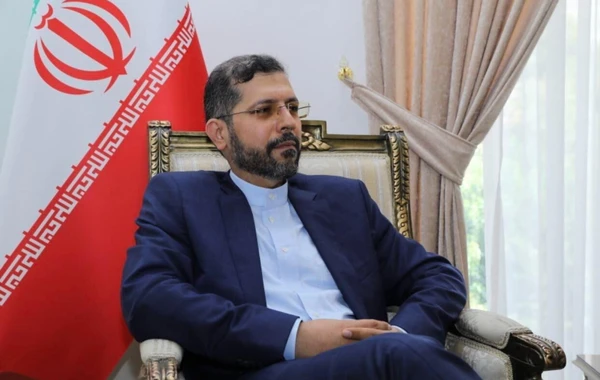 İran XİN: Rəsmi Tehran Bakı ilə əlaqələrini inkişaf etdirməkdə qərarlıdır