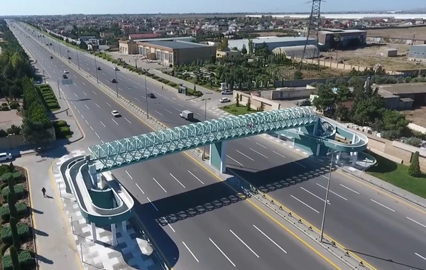 İlham Əliyev Bakıda yerüstü piyada keçidinin açılışında iştirak edib - YENİLƏNİB - FOTO