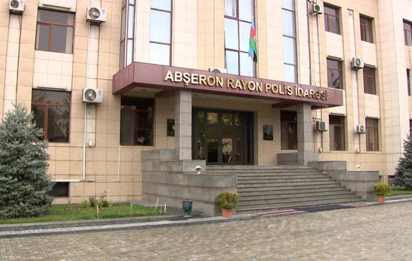 Qadını avtomobildən düşürərək bıçaqla hədələdilər - FOTO