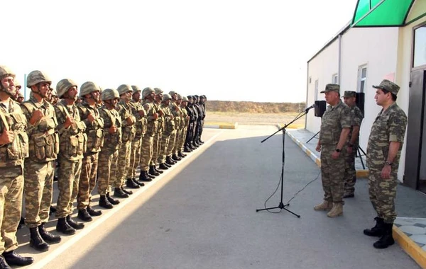 Prezidentin köməkçisi ön cəbhəyə getdi - FOTO