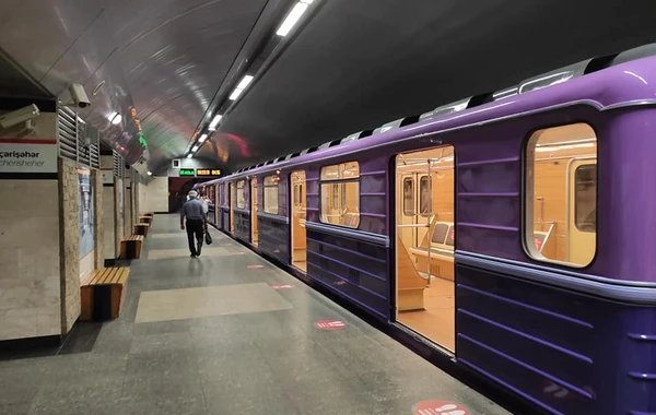 Bakı metrosu açıldı - FOTO