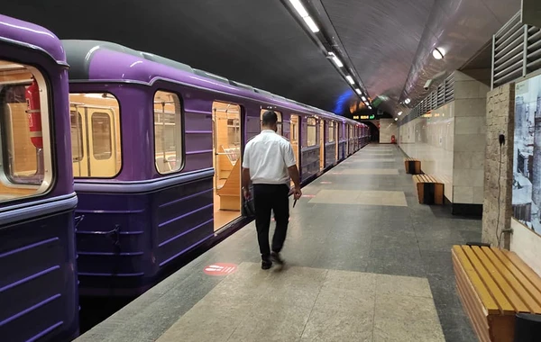 Bakı metrosu açıldı - FOTO