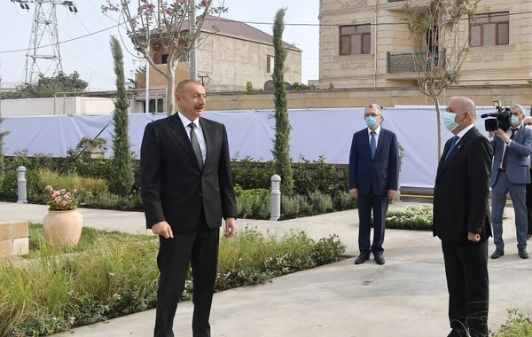 Президент Ильхам Алиев принял участие в открытии парка в Баку - ФОТО