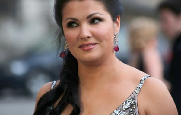 Xalq artistinin arvadı koronavirusa yoluxdu