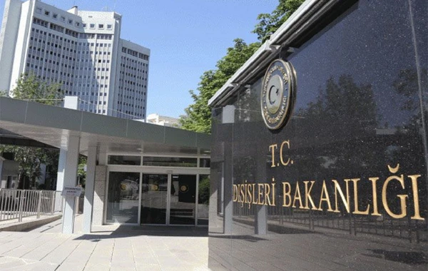 Yunanıstanın Türkiyədəki səfiri Xarici İşlər Nazirliyinə çağırılıb