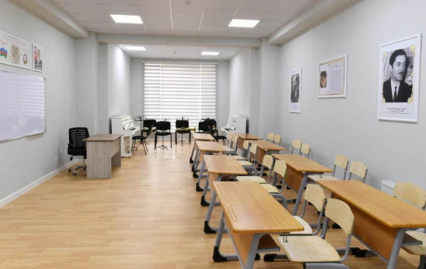 Мехрибан Алиева на открытии нового здания Детской школы искусств в поселке Бюльбюля - ФОТО
