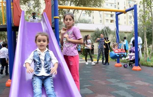 Bakıda 3 min insanın yaşadığı həyət dəyişdi - FOTO