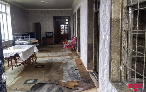 Naftalanda mərmi düşən daha iki ev dağılıb - FOTO