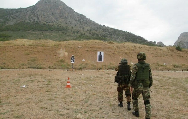 İşğalçı erməni ordusu yunanlarla birgə təlim keçib - Gizli fotolar üzə çıxdı